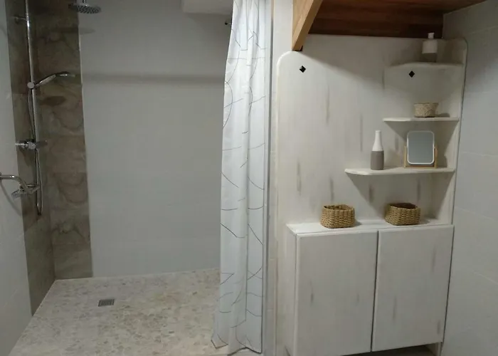 Landsted Tierra Y Madera Barrio (Alava)