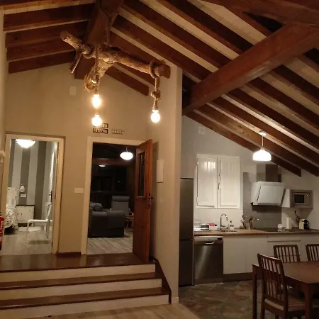 Landhuis Tierra Y Madera *