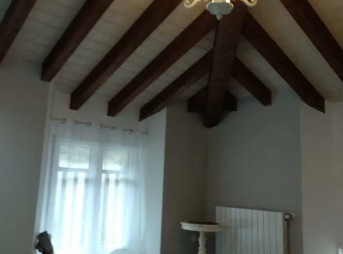 Landhuis Tierra Y Madera Barrio (Alava)